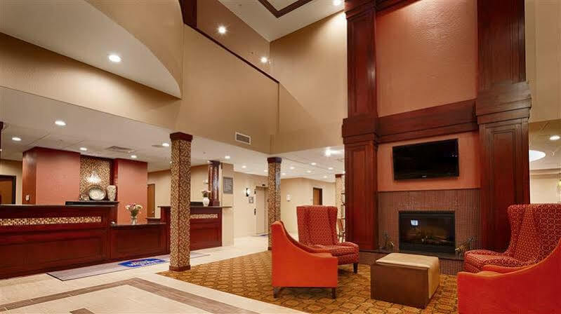Best Western Plus Finger Lakes Inn & Suites Cortland Buitenkant foto